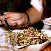 Implantar el teletrabajo puede suponer la eliminación de la compensación por comida