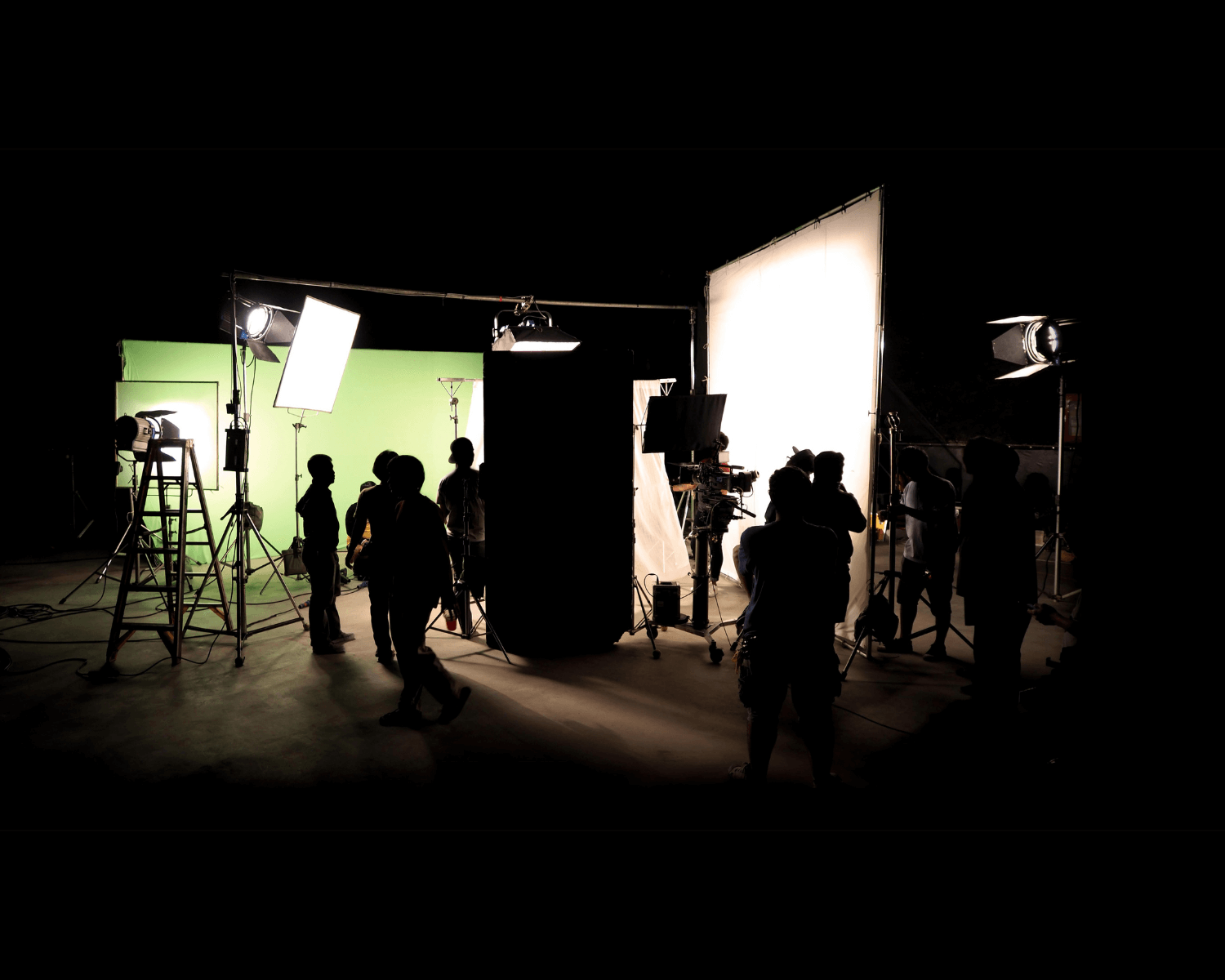 Foto de un rodaje de cine utilizada para el artículo "Una Agrupación de Interés Económico en el mundo del cine", Ponter Abogados y Asesores. Escrito por Luis Tomás Romo Casas"